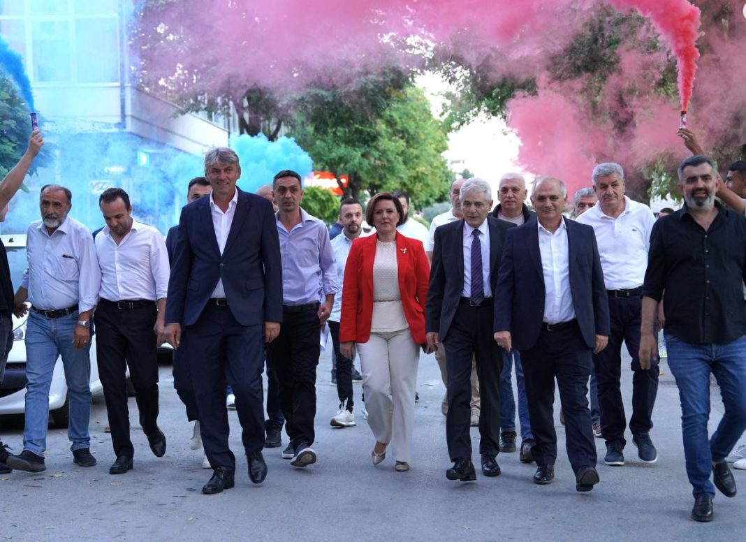 Ali Ahmeti shpall NGA DIBRA: Mickoski mësimet i nxjerr nga “Platforma e Çubriloviqit”