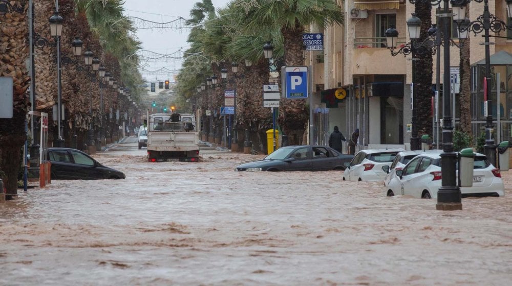 Spanja planifikon edukimin e fëmijëve për rreziqet klimatike