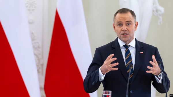 Karol Nawrocki: Polonia zgjat mbrojtjen për refugjatët ukrainas