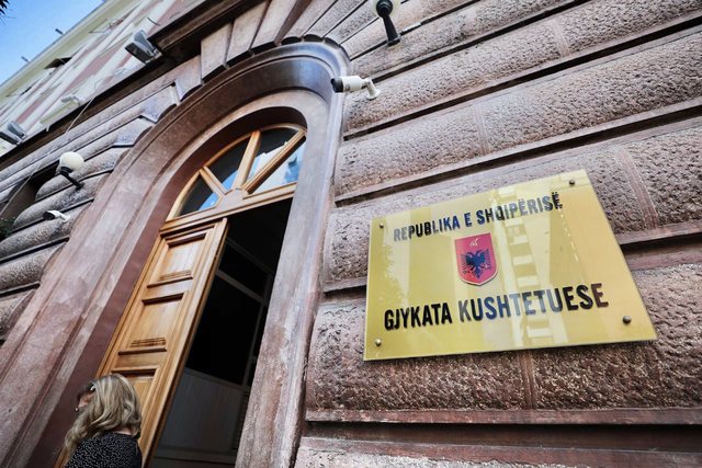 Gjykatën Kushtetuese Këshilli: KED miraton listën…