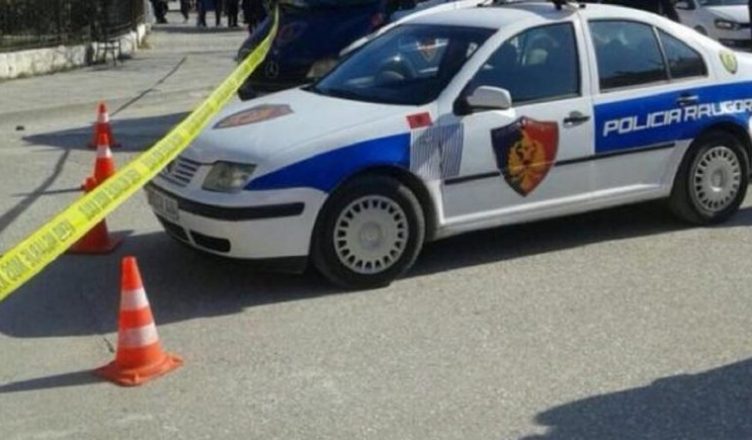 Myslym Shyrit Trump shpall Sherr mes të rinjve në Vlorë, njëri plagoset me kaçavidë