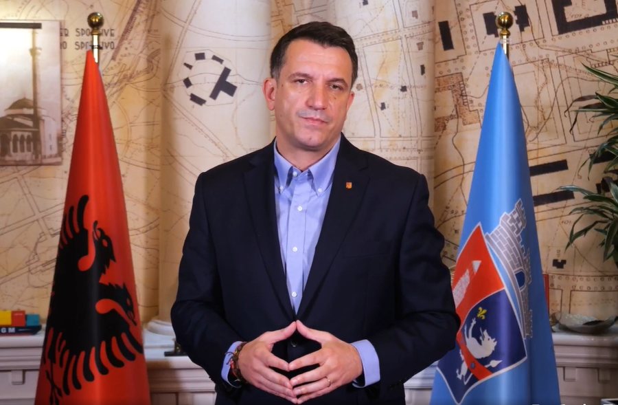 Juristi Daci: Veliaj nuk mund të shkarkohet juridikisht!