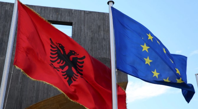 Konferenca e 6-të Ndërqeveritare me BE, Shqipëria hap 4 kapituj