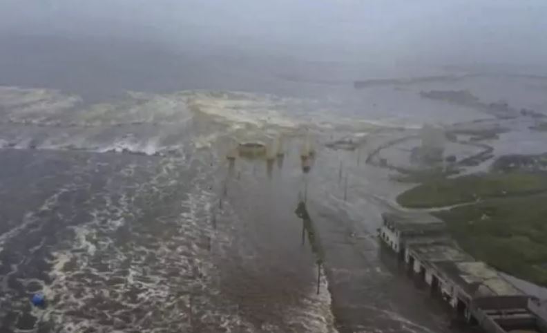 Tërmeti 7.4 ballë godet lindjen e Rusisë, paralajmërohet cunami