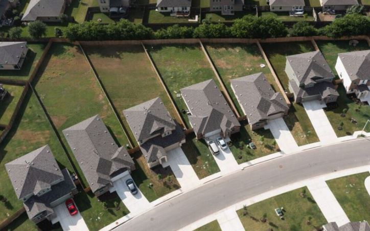 Tregu i banesave në SHBA: Kohët e mira po mbarojnë