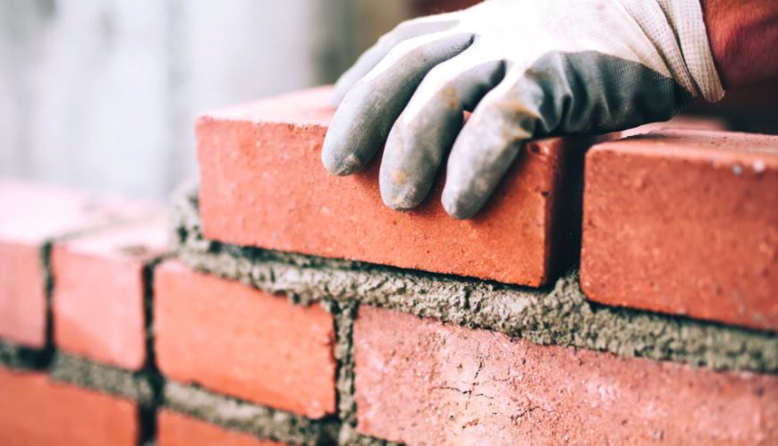 Investimet në ekonomi: Një e treta për banesa në 2024