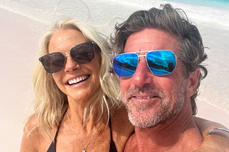 Brett James, këngëtari i njohur, humb jetën tragjikisht në aksident ajror