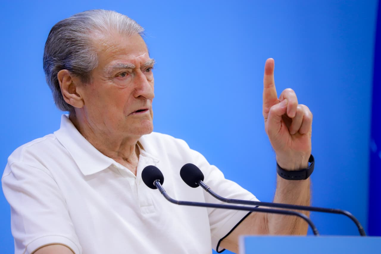 Berisha akuzon qeverinë për mashtrim me shifrat e eksporteve