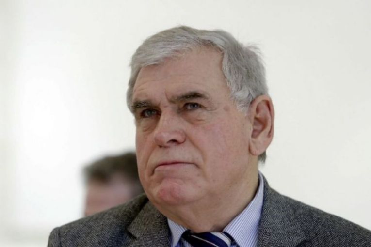 Azem Vllasi shpall Vllasi: S’duhet prishur raportet me aleatët për çështje të vogla