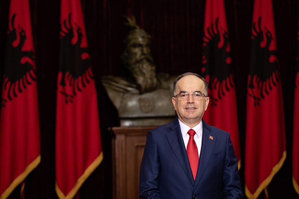 Presidenti Begaj përshëndet hapjen e grupkapitullit të katërt në BE