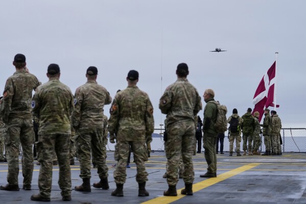 Danimarka udhëheq stërvitjen ushtarake të NATO-s në Groenlandë