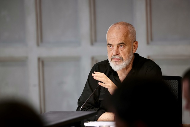 Këshilli Bashkiak shpall “Tirana ka nevojë për kryetar”, Rama: i hapi rrugë zgjedhjeve të…