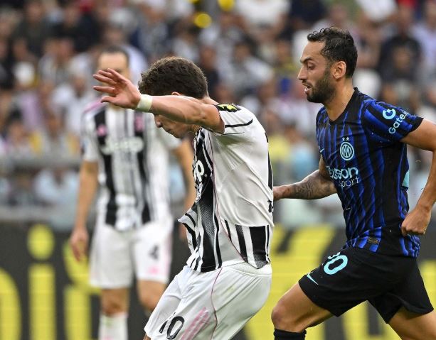 Juventus fiton 4-3 ndaj Interit në Torino, spektakël në Serie A