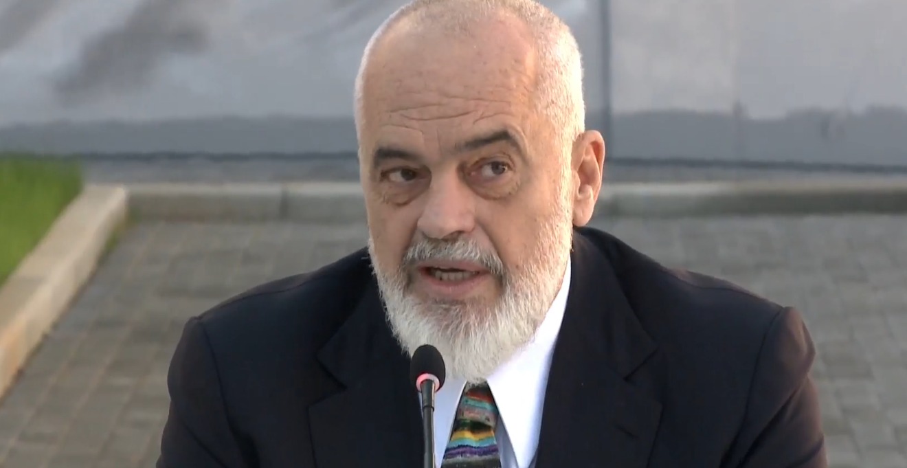 Inteligjenca Artificiale në Shëndetësi: Rama për QSUT-në dhe Spitalet