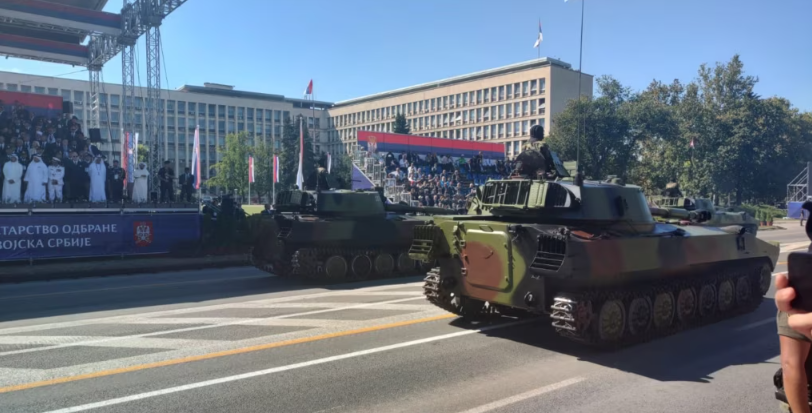 Parada ushtarake në Beograd mes tensioneve politike në Serbi