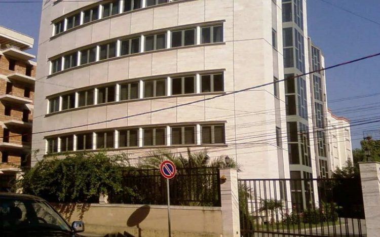 Sabastian Victor Negbenedor shpall Mori 25 mijë euro nga emaili, prokuroria kërkon 10…