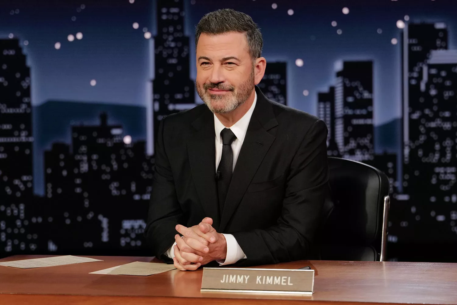 Jimmy Kimmel: rikthehet në ekran pas pezullimit: Nuk ishte…