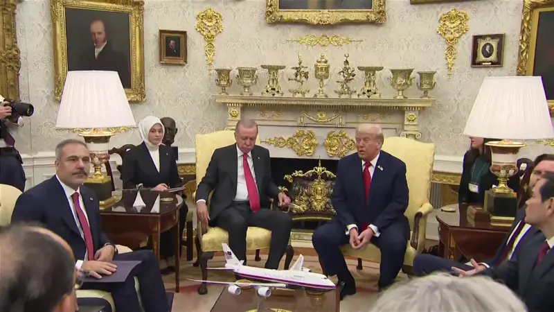 Rusisë Në shpall Trump: Turqia mund të ndihmojë në tryezën e negociatave mes Ukrainës dhe…