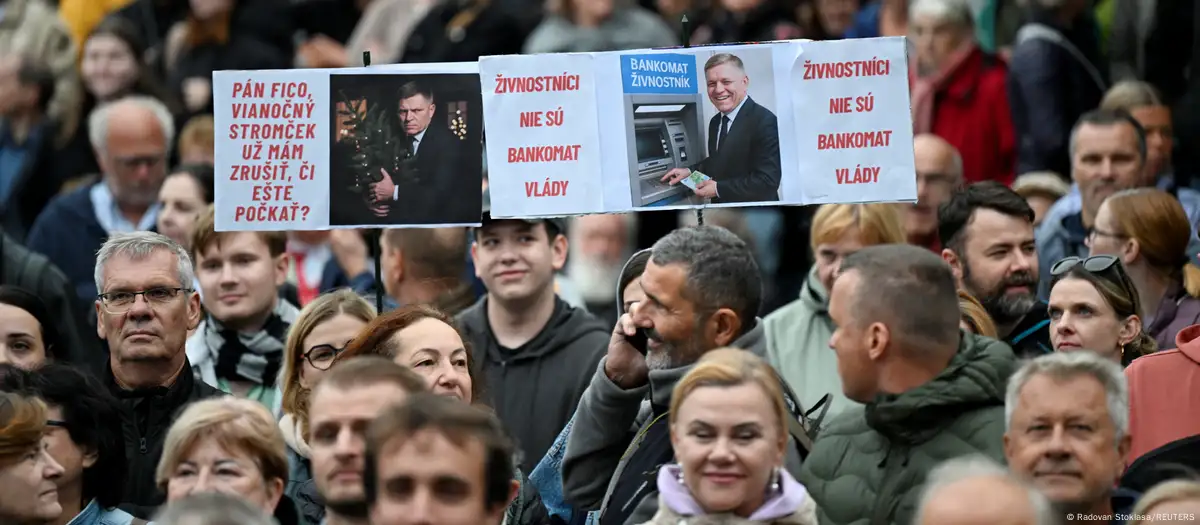 10 — Sllovaki: Qeveria e Robert Ficos lufton në të gjitha frontet