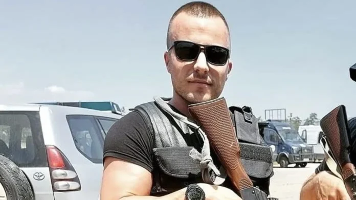 Serbi Protestë: Protestë në Prishtinë për lirimin e ish-policit i cili mbahet prej 9…