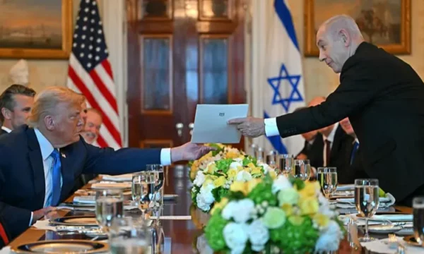 Gaza Kryeministri: Trump e pret sot Netanyahun në Shtëpinë e Bardhë ndërsa SHBA shtyn një…