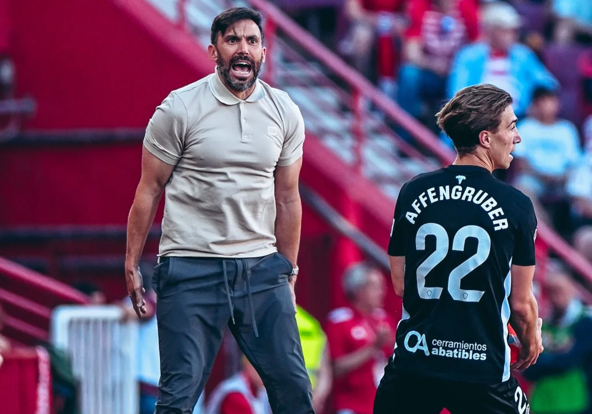 44 — Zyrtare: Trajneri i Elches, më i miri i muajit në La Liga