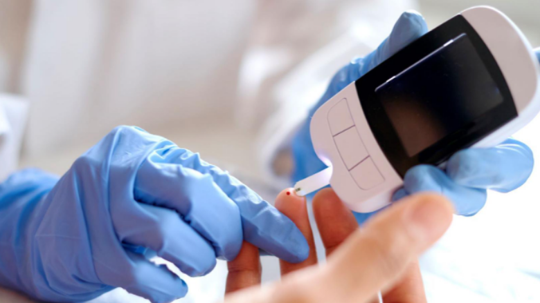 Anglia nis testimin e mjetit me AI për identifikimin e diabetit 2