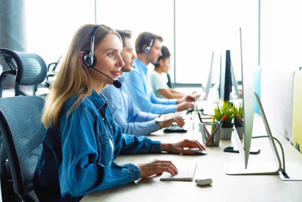 60% e të rinjve në call-center vuajnë nga probleme shëndetësore