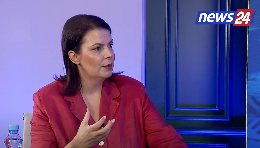 Evis Ahmeti shpall 15-vjeçarja tentoi vetëvrasjen, moderatorja : Rasti duhet të ishte…