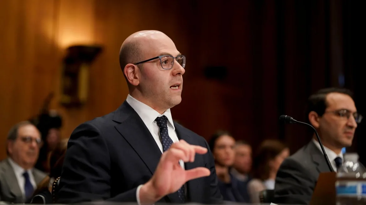 Stephen Mirran emërohet guvernator i Rezervës Federale në SHBA