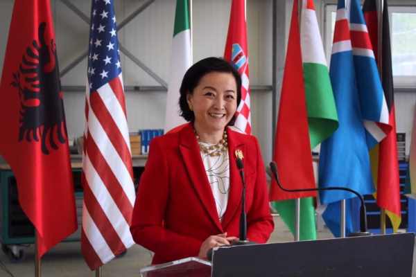 Yuri Kim jep fund karrierës diplomatike si ish-ambasadore e SHBA-së