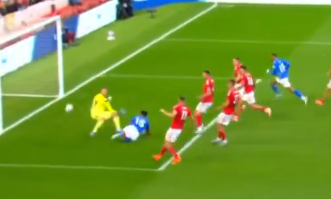 Nottingham Sunderland: Xhaka asist, Sunderland në epërsi ndaj Nottingham