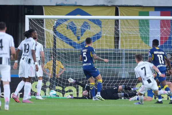 Juventus barazon me Veronën, Zhegrova luan pak minuta