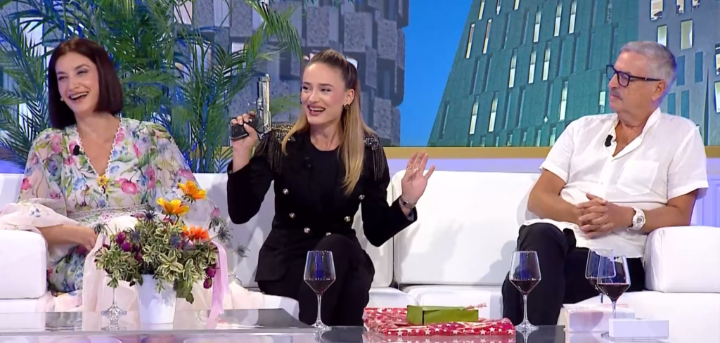 Gazetarja Glidona Daci tregon për dhuratën e veçantë në emision