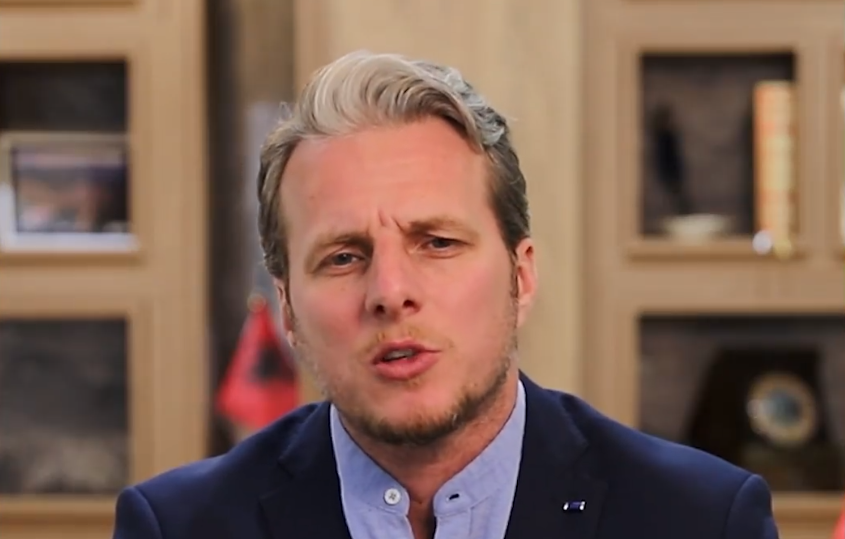 Shqiprim Arifi: Kurti mund të luajë me Luginën dhe Maqedoninë