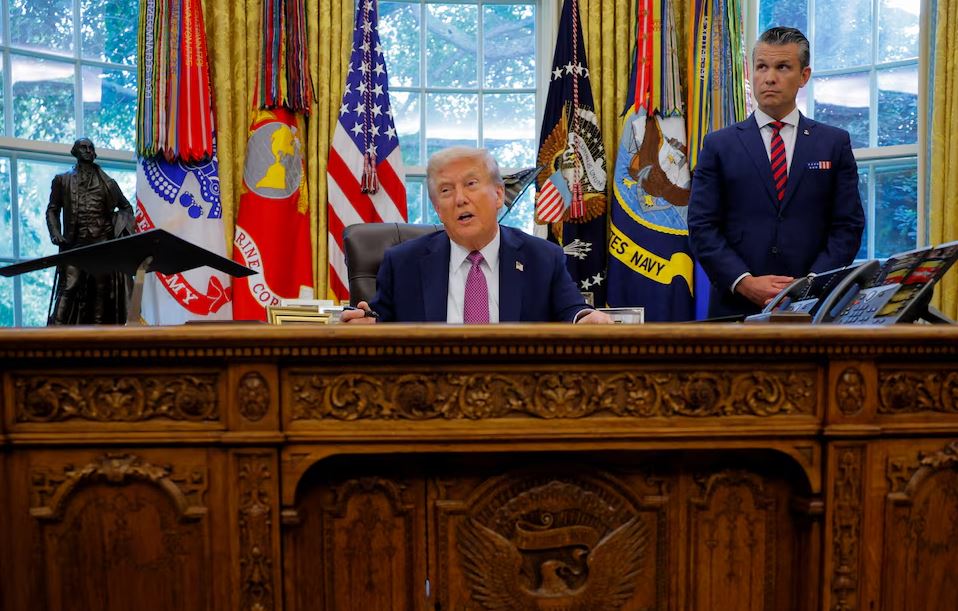 Takimi me gjeneralët ushtarakë amerikanë, Trump: Koha që dikush ta bëjë, do t’u them atyre