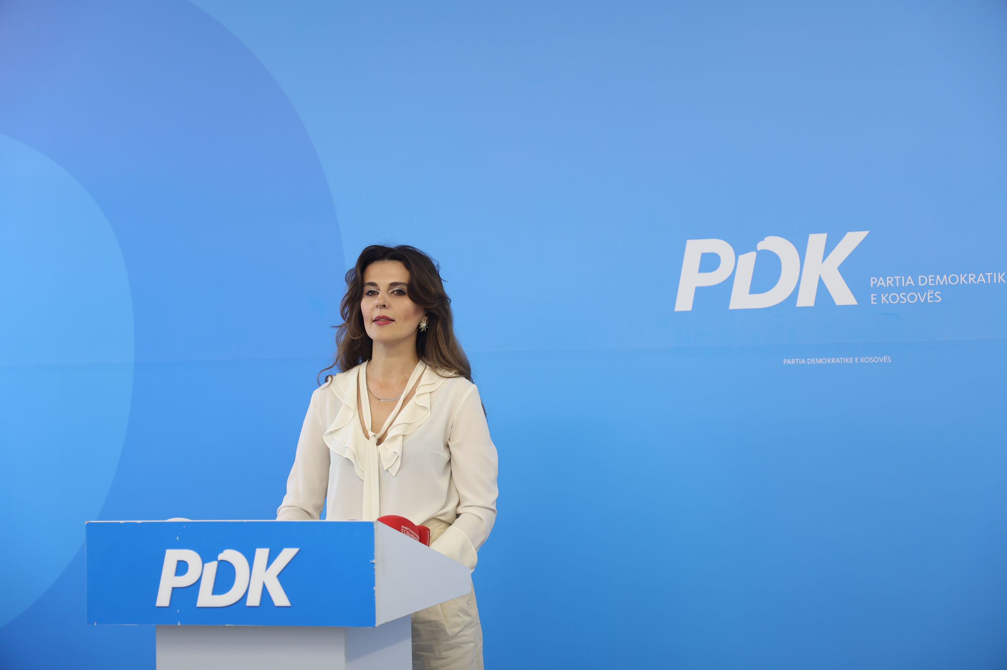 Çitaku: Vetëvendosje ka bashkëpunuar me Listën Serbe tash e…