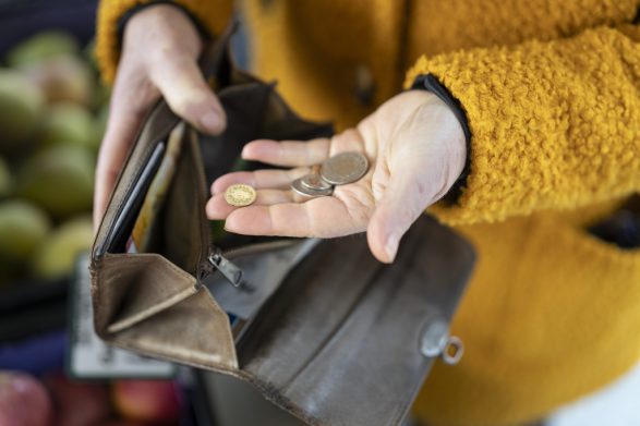 Zvicër Në: Më pak njerëz janë në gjendje të kursejnë para në Zvicër