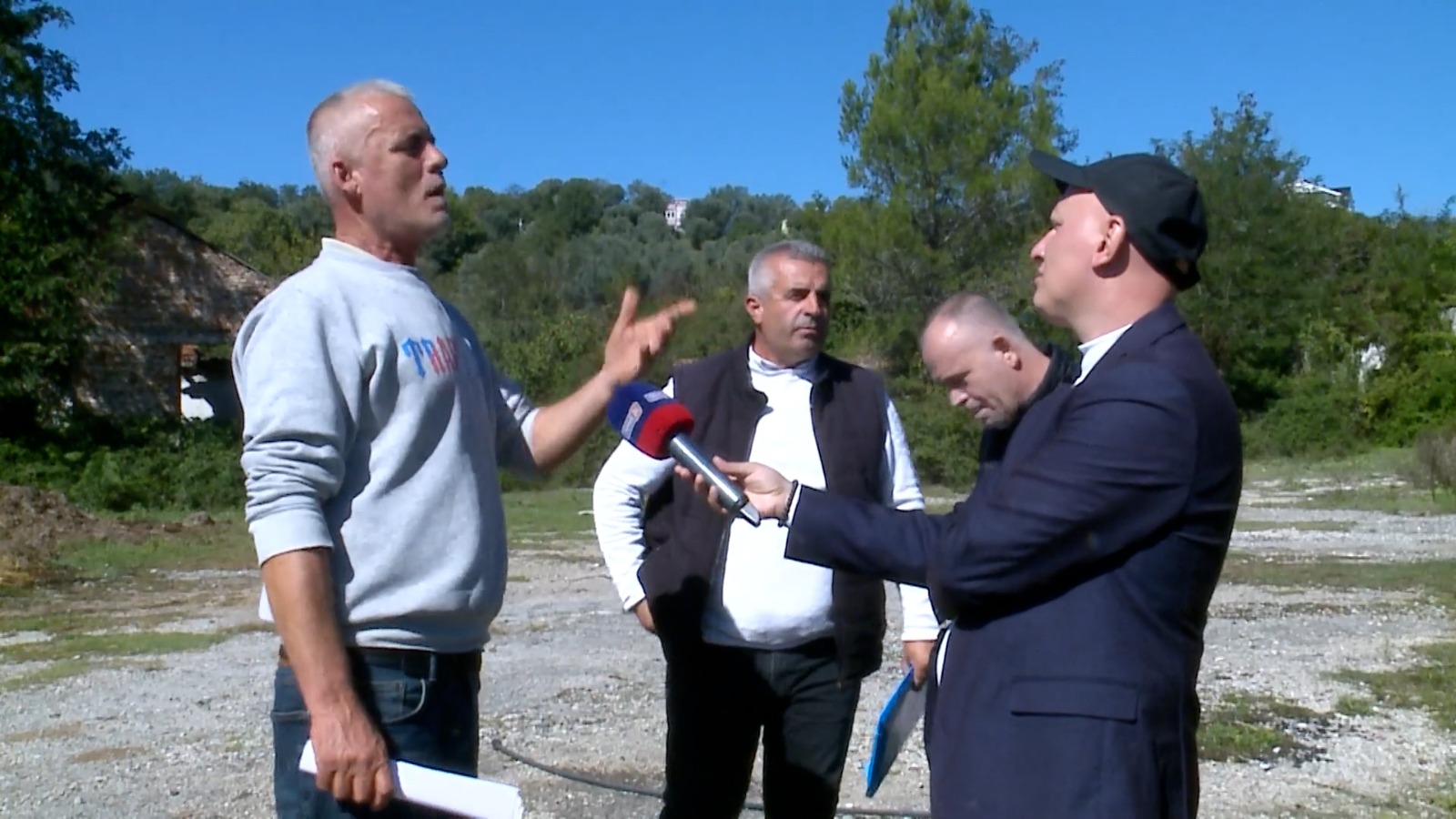 “Duan të ndërtojnë fabrikë municionesh në truallin tonë”- ankohen bnanorët në…