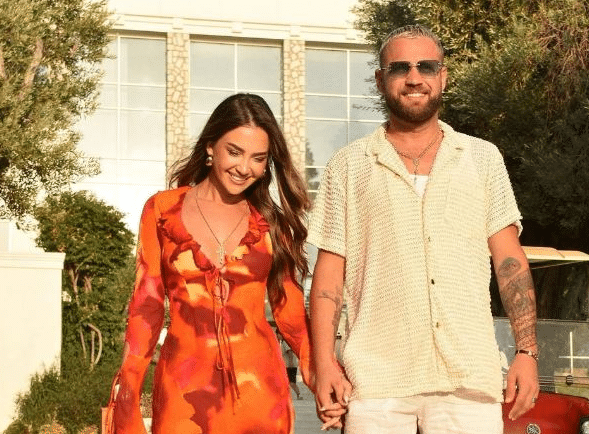 Kiara Titos Moderatorja Kiara: “A do e falje tradhtinë nga Luizi?”- cila ishte përgjigja…