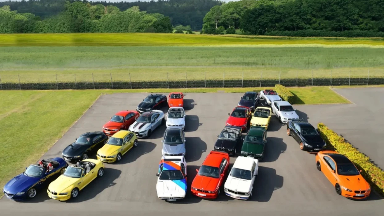 Alpina Roadster: Koleksioni fantastik i veturave BMW del në ankand, me vlerë miliona…