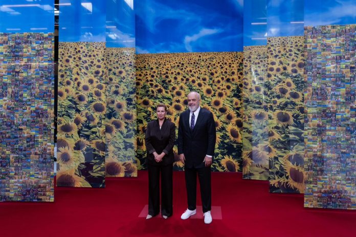 Edi Rama: Shqipëria po vrapon drejt BE-së – lajmi i plotë