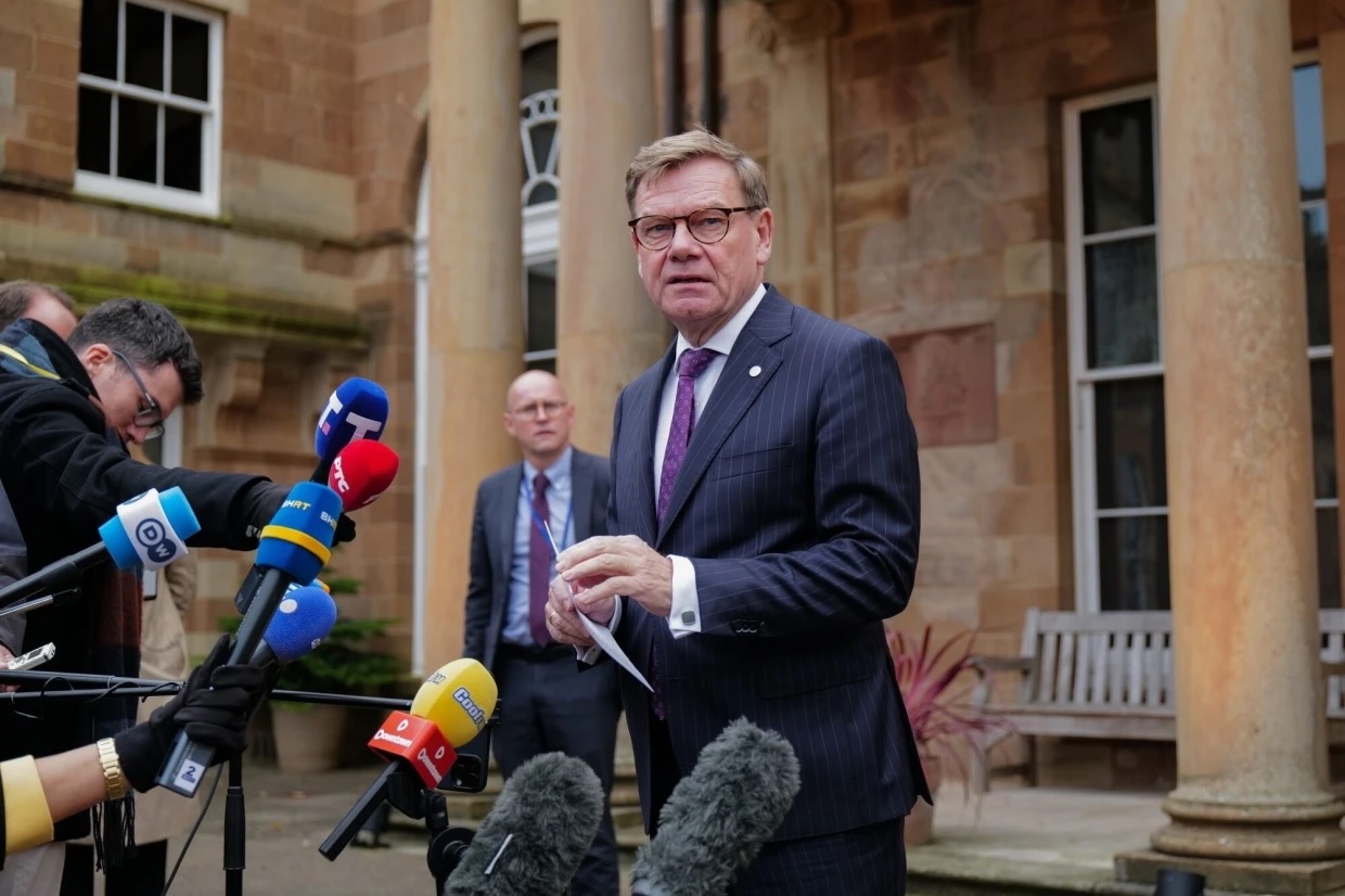 Keir Starmer: Evropianët mbledhin gjashtëshen e Ballkanit në Belfast për përshpejtim të…