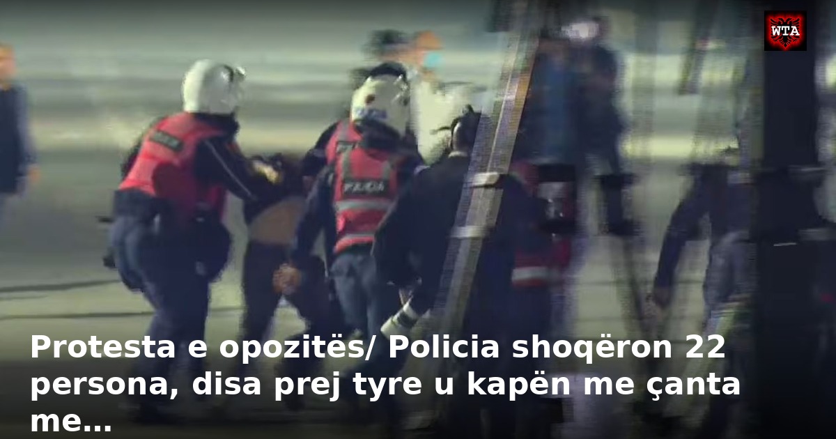 Protesta e opozitës/ Policia shoqëron 22 persona, disa prej tyre u kapën me çanta me…