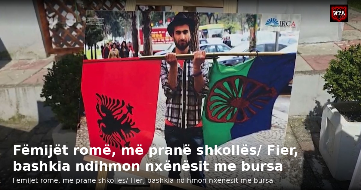 Fëmijët romë, më pranë shkollës/ Fier, bashkia ndihmon nxënësit me bursa