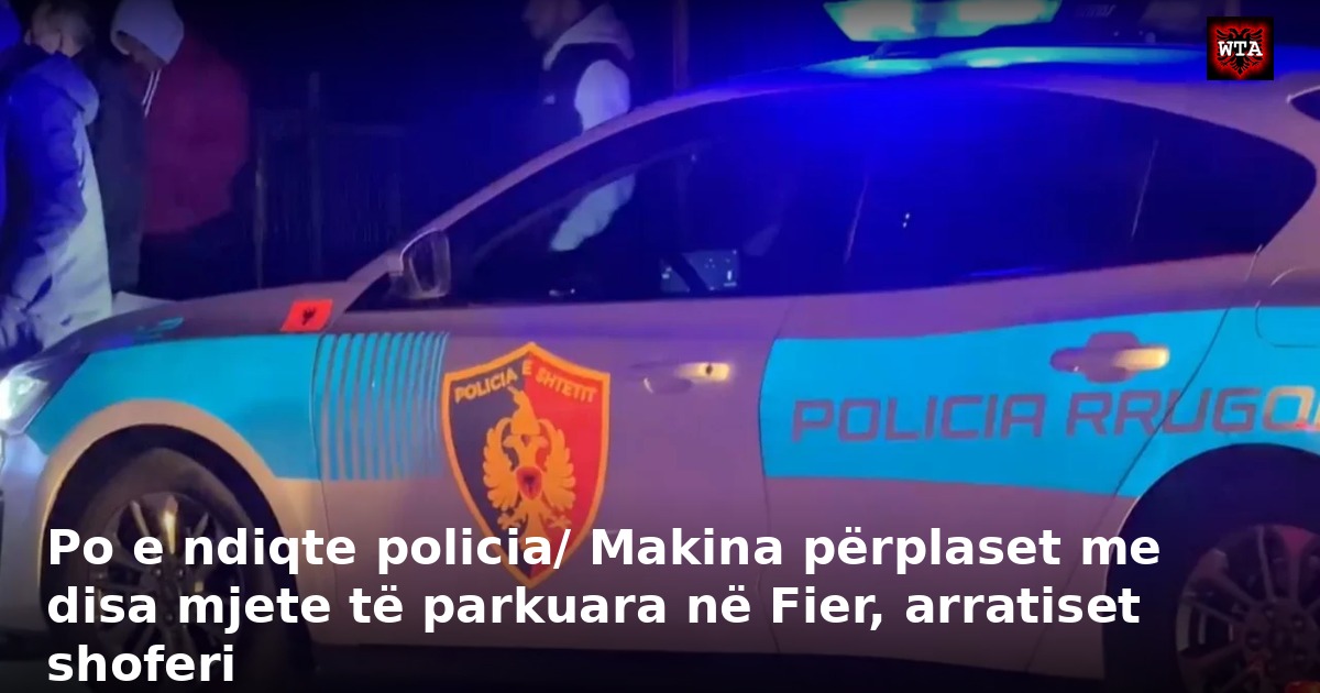 Po e ndiqte policia/ Makina përplaset me disa mjete të parkuara në Fier, arratiset shoferi